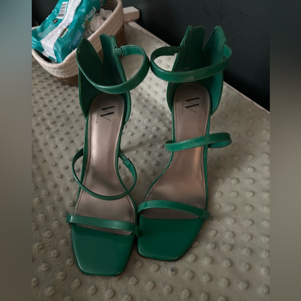 Washington heels
